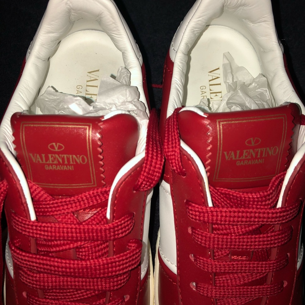 Valentino Garavani Womens Sneakers